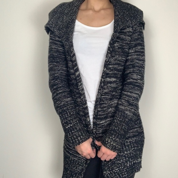 Forever 21 Black Long Sweater - Picture 14 of 14